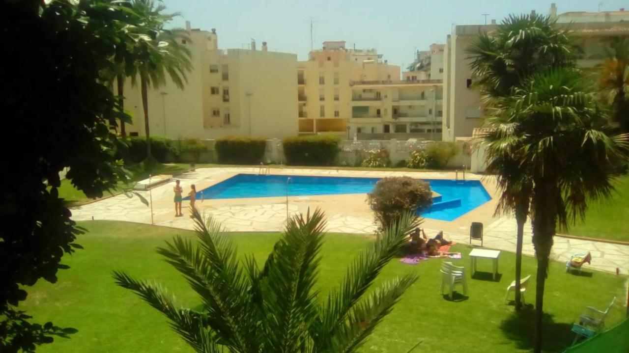 Bright Studio With Pool, Torrecilla Beach Nerja Bagian luar foto